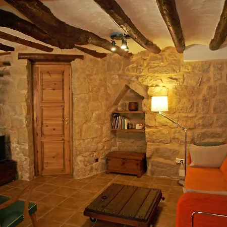 Alojamiento La Fresneda * La Fresneda